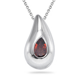 0.44 Cts of 6x4 mm Pear Garnet Pendant in Silver