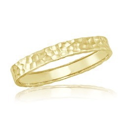 Hammered Bangle in 14K Yellow Gold