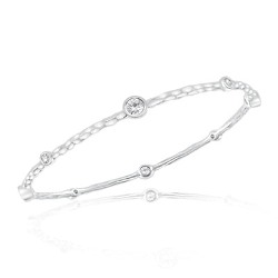 0.20 Cts Diamond & 1.08 Cts White Topaz Hammered Bangle in 14K White Gold