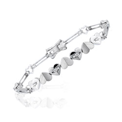 0.05-0.10 Cts  SI2 - I1 clarity and I-J color Diamond Heart Bracelet in 18K White Gold