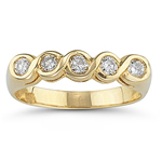 0.25-0.30 Cts  SI2 - I1 clarity and I-J color Diamond Five Stone Ring in 14K Yellow Gold