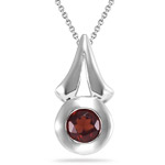 0.50-1.01 Ct 5 mm AAA Round Garnet Solitaire Circle-Drop Pendant in Silver