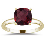 0.70 Cts Garnet Solitaire Ring in 14K Yellow Gold